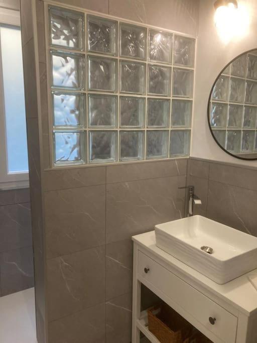 Appartement Le Coty Bolbec Luaran gambar